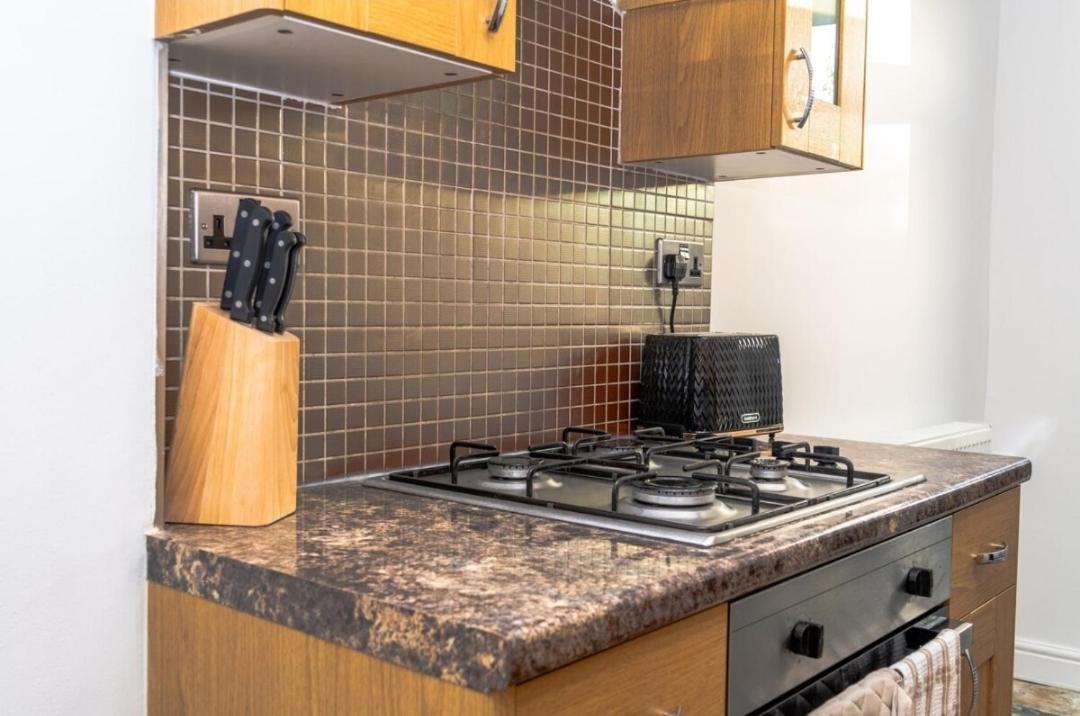 Villa Charming York House- Walking Distance To Town Centre Esterno foto